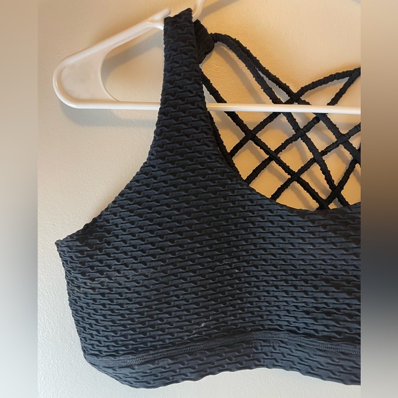 Constantly Varied Gear CVG Butterfly Back Bra in Black Athlete Armour Fabric XXL - Picture 3 of 8